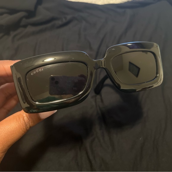 GG0811S Gucci rectangular sunglasses - Picture 14 of 14